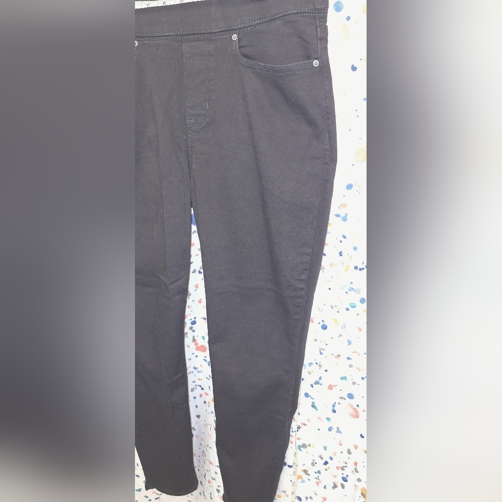 Buy 1 Get 1 50% Off- Levi's Size 12M Pull-On Skinny Pants